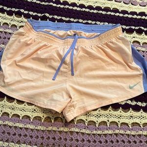 EUC NIKE shorts‼️